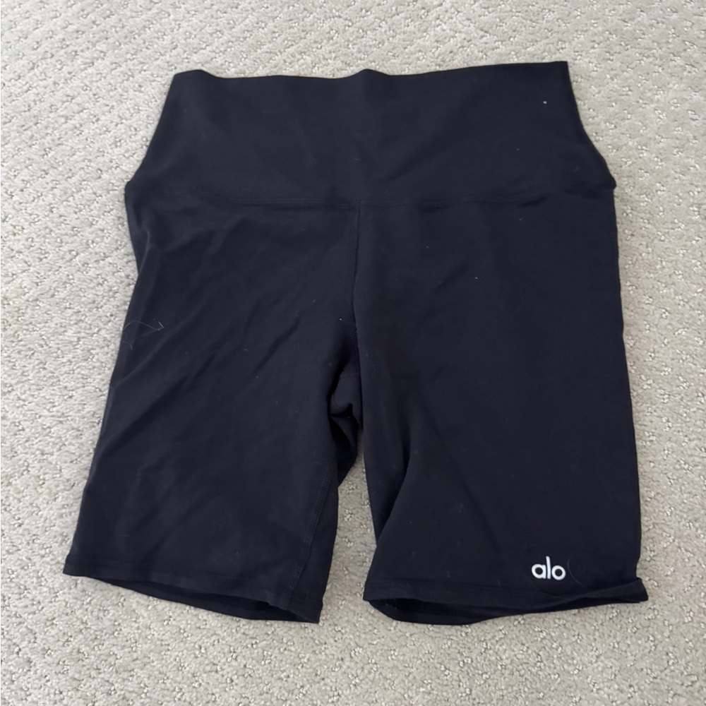 ALO Yoga Black Bike Shorts Moisture-Wicking Stretch
